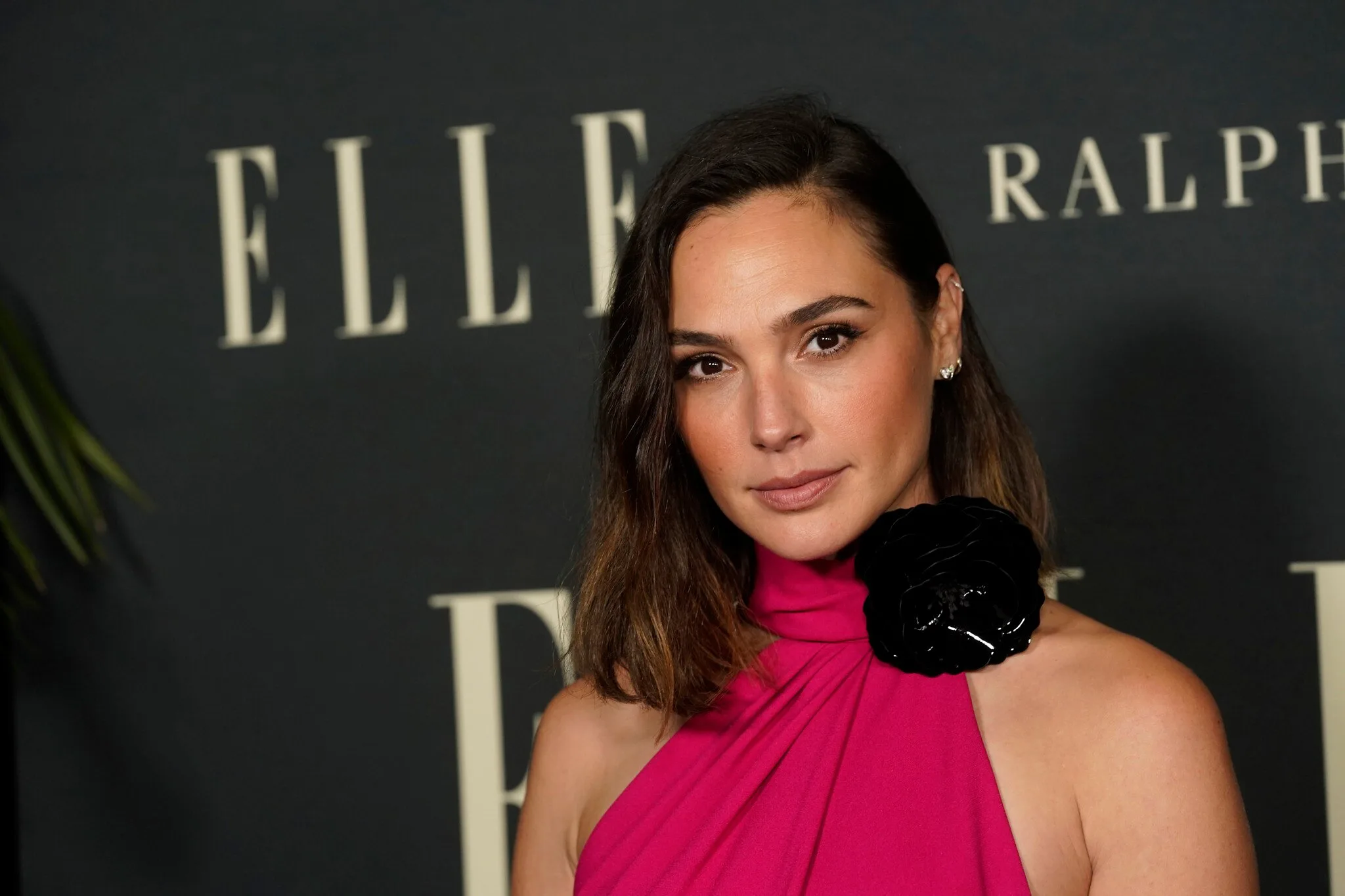 Gal Gadot Reveals She Underwent Emergency Surgery for Brain Blood Clot While Pregnant