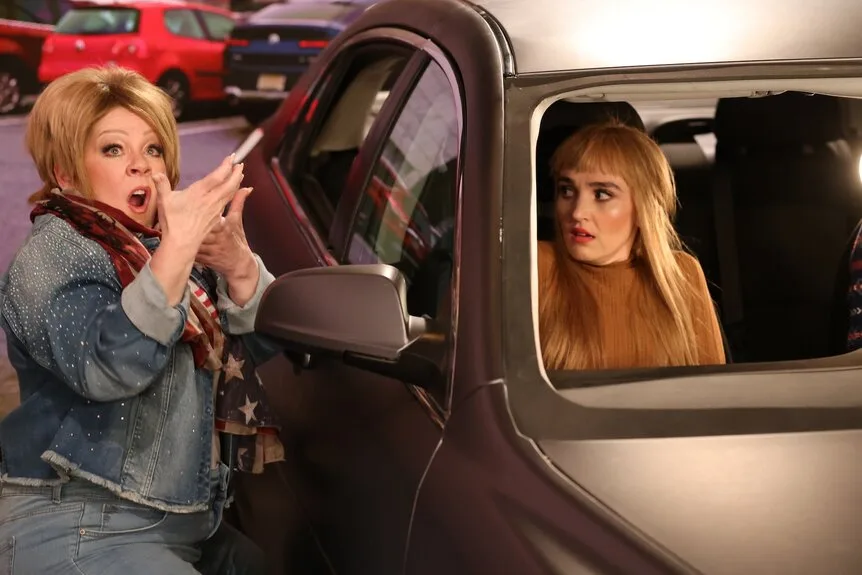 Melissa McCarthy Delivers Hilarious Skit on SNL Featuring Martin Short in a Parking Lot Altercation