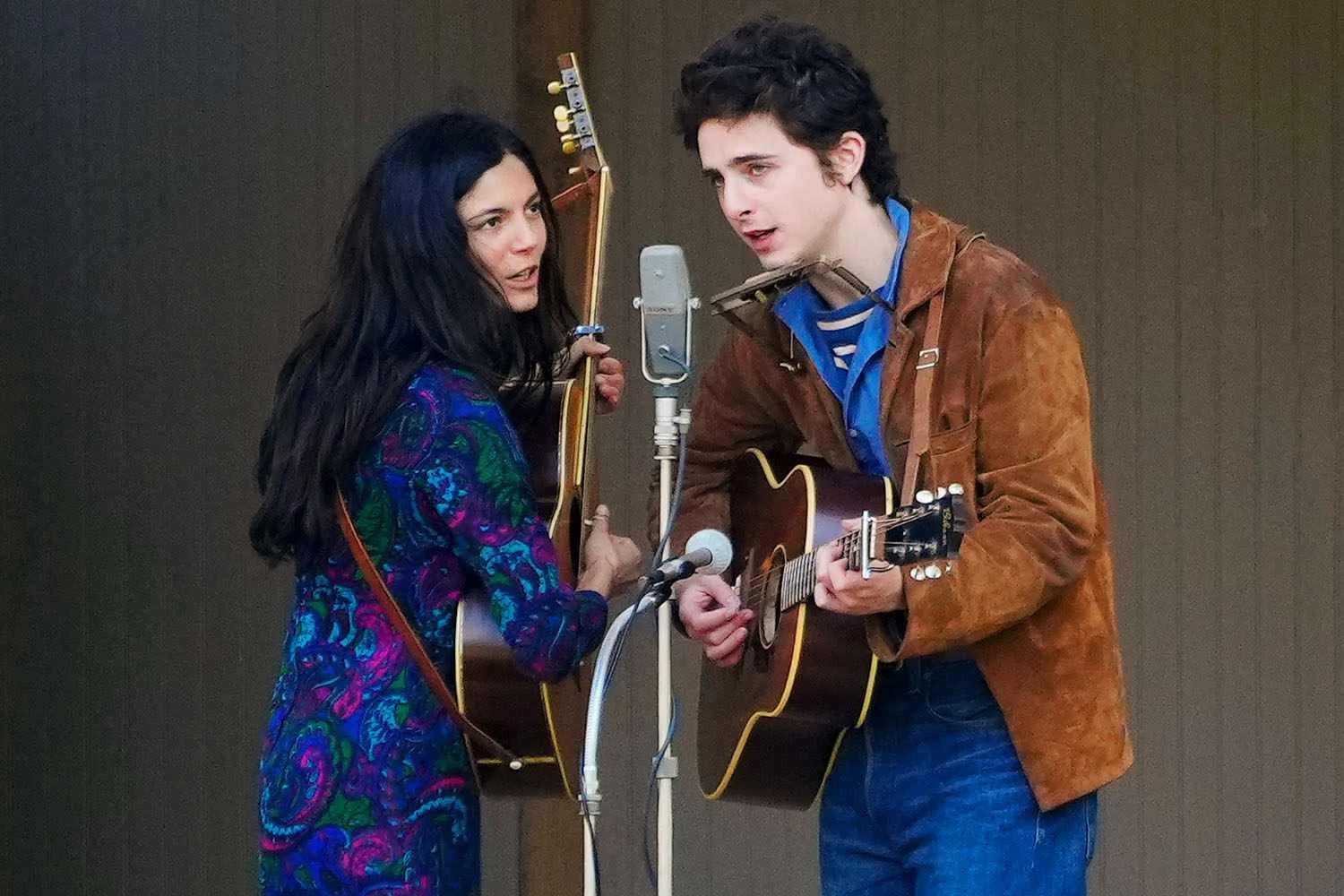 Monica Barbaro on Working with Timothée Chalamet in ‘A Complete Unknown’