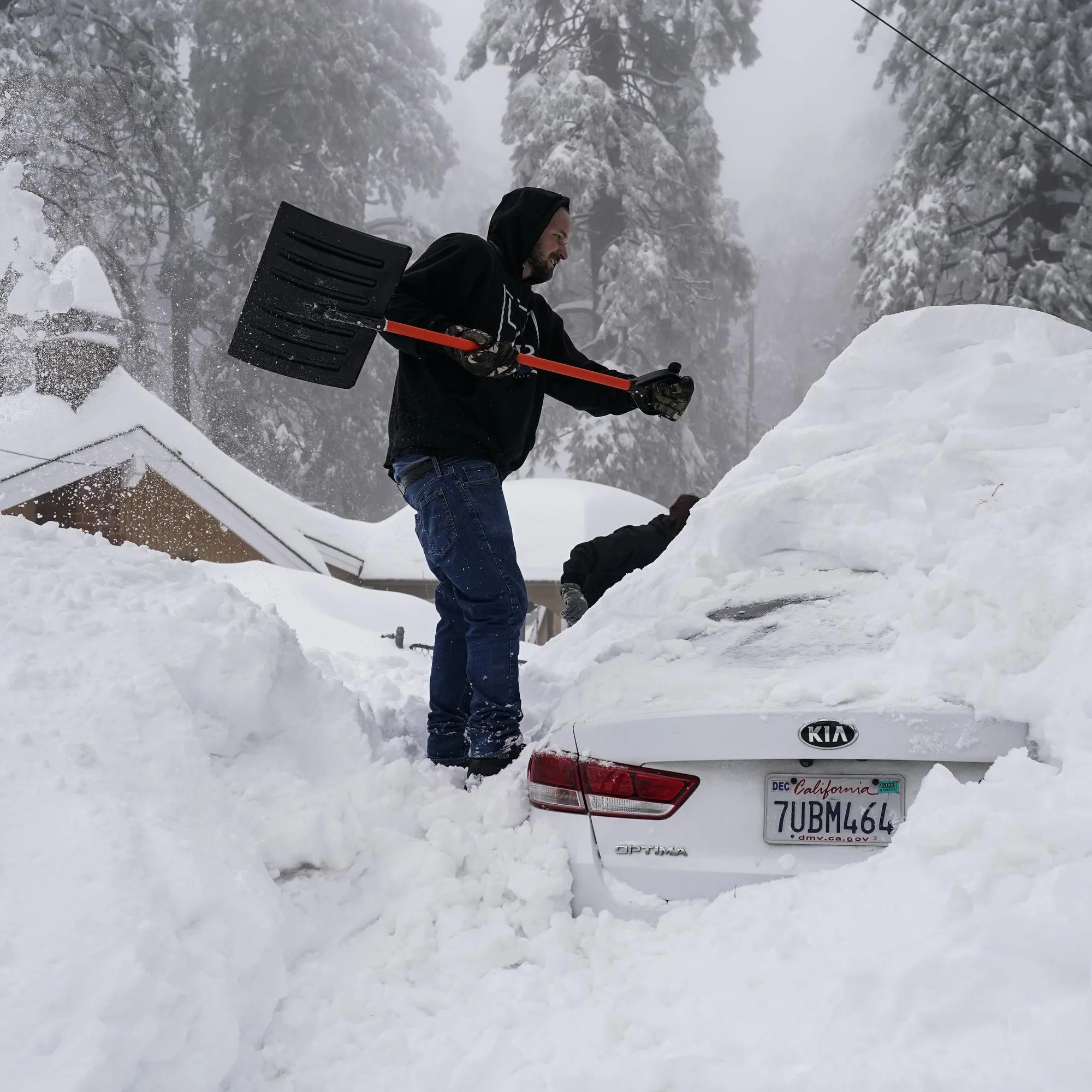 Winter Storm Harlow Hits California and Mid-Atlantic with Severe Weather Conditions