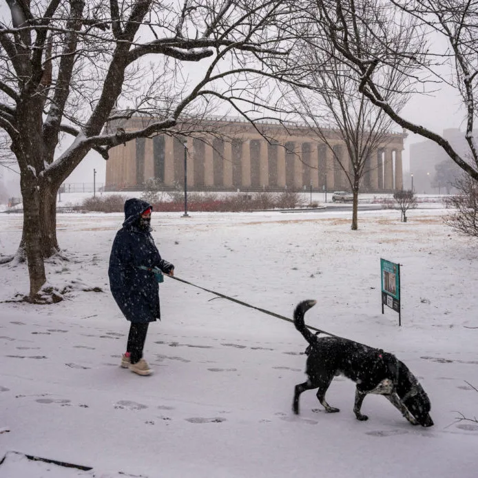 Iowa Schools Face Weather-Related Closures and Delays Amid Ice Storm