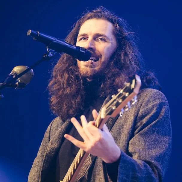 Hozier Unveils 2025 ‘Unreal Unearth’ Tour: Ticket Sales and Concert Details